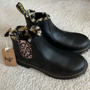 Dr. Marten AirWair Chelsea Boots w/ Leopard Faux Fur. Size 6. Never Worn + NWT.